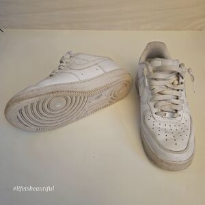 Used Nike Air Force 1